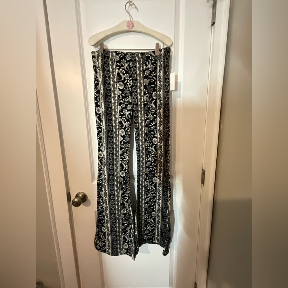 Ladies flare bottoms